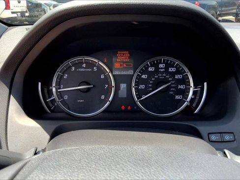 Used 2016 Acura TLX image 25