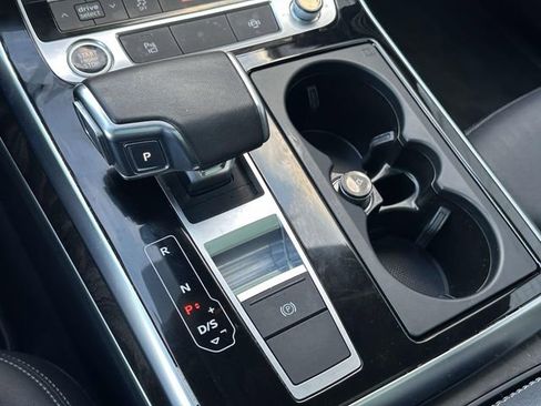 Used 2023 Audi Q8 Premium w/ Convenience Package image 31