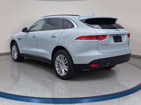 Used 2017 Jaguar F-PACE Prestige AWD/4WD image 8
