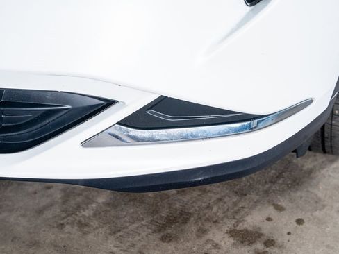 Used 2023 Acura MDX SH-AWD image 15