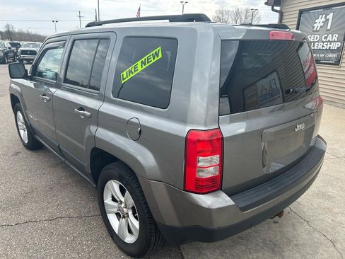 Used 2012 Jeep Patriot Sport AWD/4WD image 7