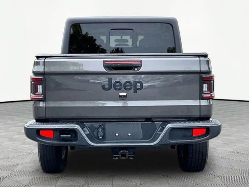 Used 2022 Jeep Gladiator Sport AWD/4WD image 7