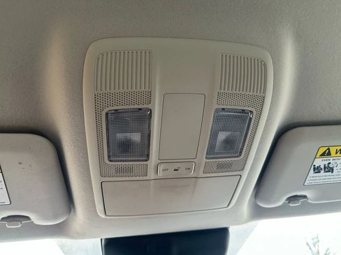 Used 2018 Toyota Yaris iA image 31