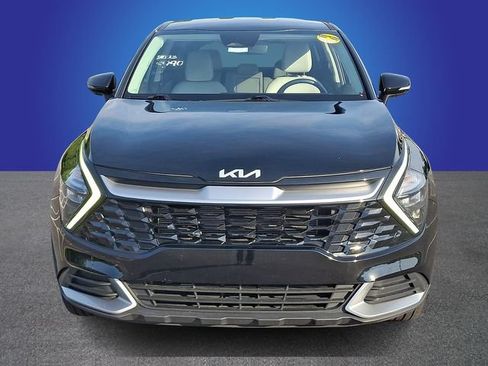 Used 2023 Kia Sportage EX FWD image 2