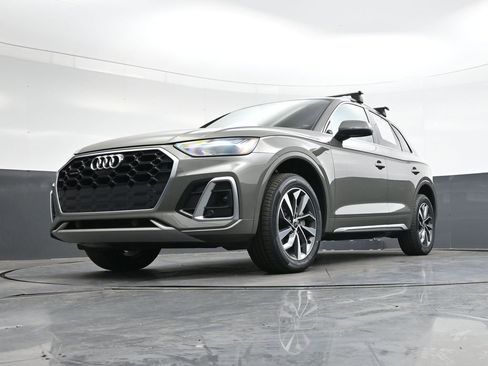 Used 2024 Audi Q5 2.0T Premium Plus image 35