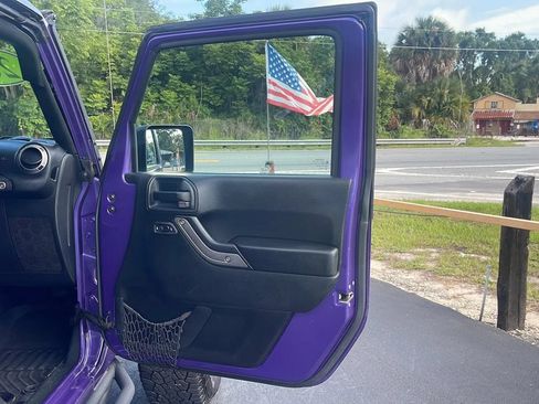 Used 2017 Jeep Wrangler Unlimited Sport w/ Quick Order Package 24S AWD/4WD image 11