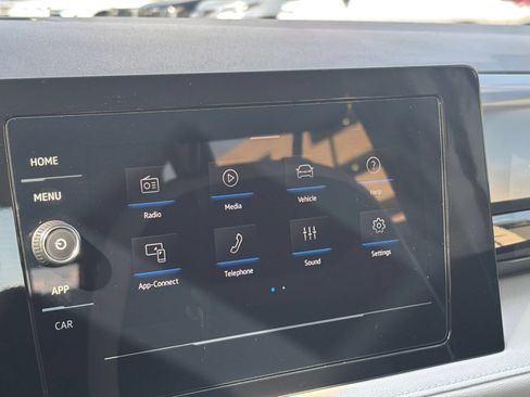 Used 2026 Volkswagen Taos S FWD image 19