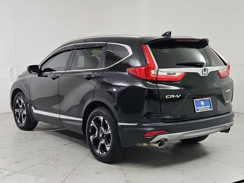 Used 2019 Honda CR-V Touring image 4