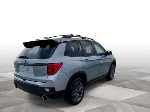 Used 2023 Honda Passport EX-L image 8