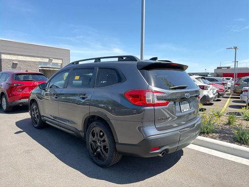 Used 2024 Subaru Ascent Onyx Edition AWD/4WD image 3