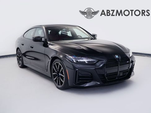 Used 2025 BMW 440i xDrive AWD/4WD image 1