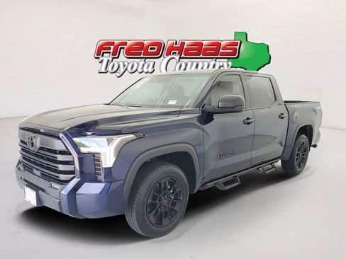 Used 2024 Toyota Tundra SR5 w/ SR5 Premium Package image 1