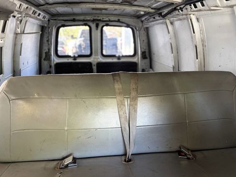 Used 2006 Chevrolet Express 2500 2500 3dr Van image 15