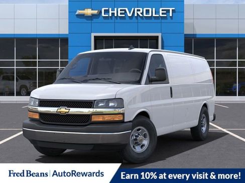 New 2025 Chevrolet Express 3500 w/ Chrome Appearance Package image 6