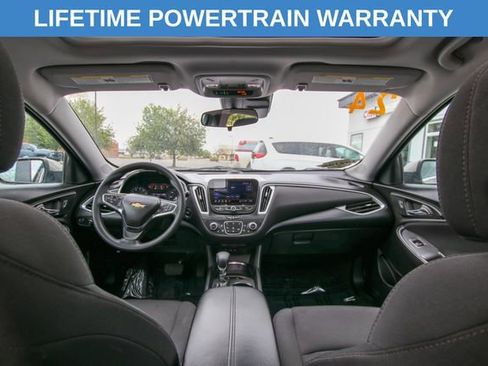 Used 2024 Chevrolet Malibu LT FWD image 15