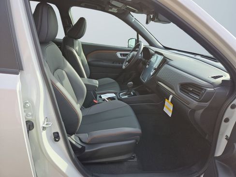 Used 2025 Subaru Forester Sport w/ Popular Package AWD/4WD image 15