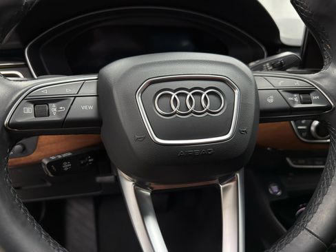 Used 2022 Audi A4 2.0T Prestige w/ Prestige Package image 18