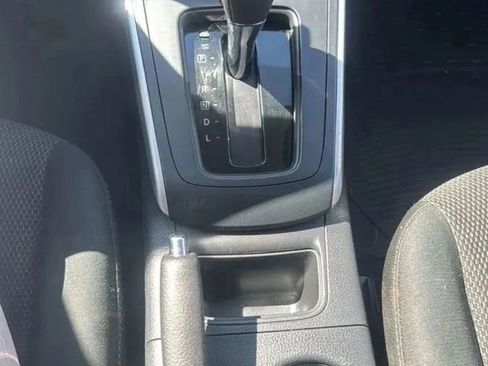 Used 2019 Nissan Sentra S image 19