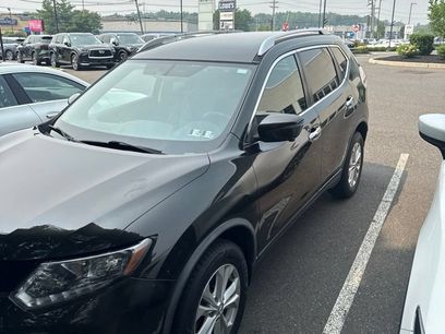 Used 2016 Nissan Rogue SV w/ SV Premium Package