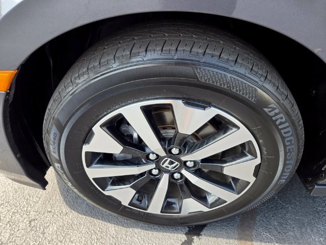 Used 2025 Honda Odyssey EX-L image 26