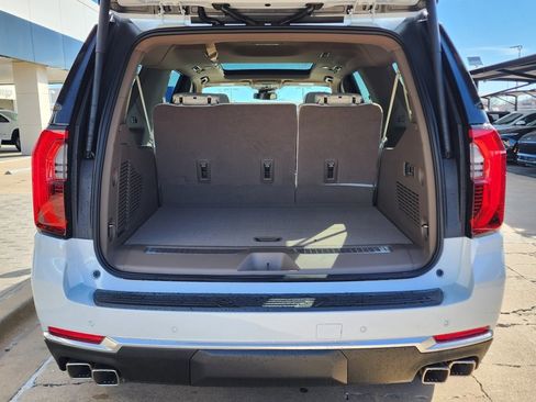 New 2026 GMC Yukon XL Denali w/ Sun & Power Step Package image 57