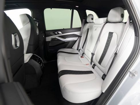 Used 2026 BMW X5 M Competition w/ Executive Package AWD/4WD image 42