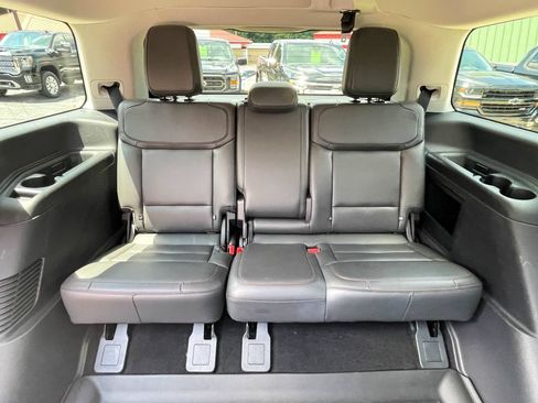 Used 2025 Ford Expedition Active AWD/4WD image 14