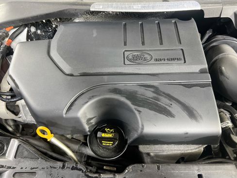 Used 2021 Land Rover Range Rover Evoque S image 28