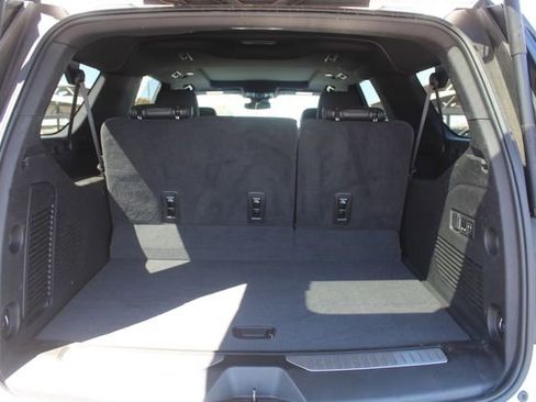 Used 2024 Chevrolet Suburban RST w/ Sport Performance Package image 6