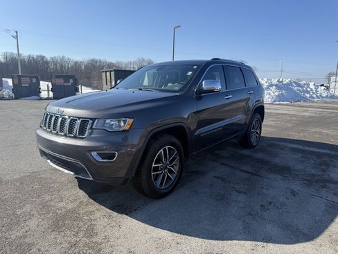Used 2021 Jeep Grand Cherokee Limited image 3