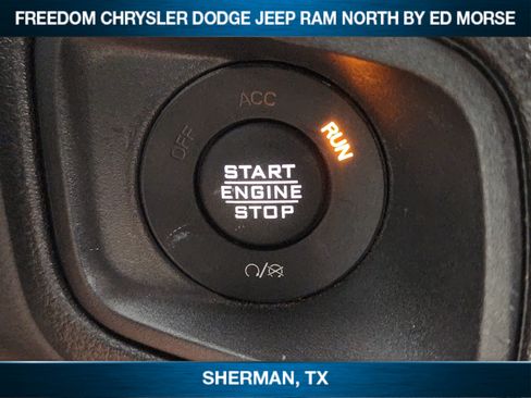 Used 2025 Jeep Wrangler Unlimited Sport AWD/4WD image 15