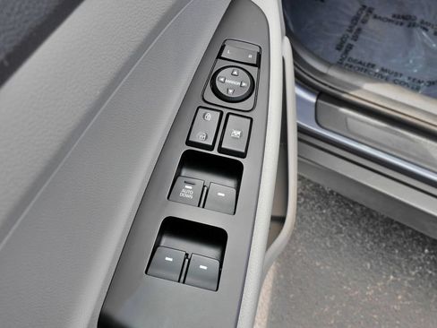 Used 2019 Hyundai Tucson SE AWD/4WD image 19