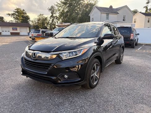 Used 2022 Honda HR-V EX image 2