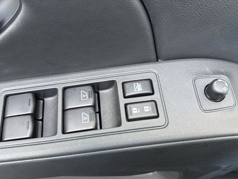 New 2026 Nissan Frontier SV AWD/4WD image 18