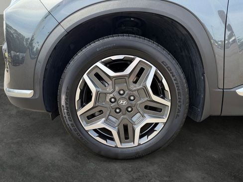Used 2023 Hyundai Santa Fe Limited AWD/4WD image 4