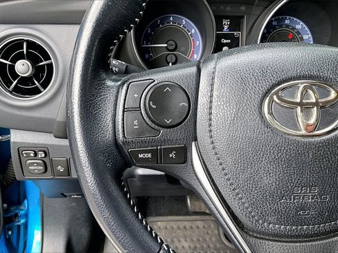 Used 2018 Toyota Corolla iM w/ All-Weather Mat Package image 10