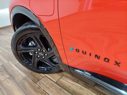 Certified 2024 Chevrolet Equinox EV RS image 12