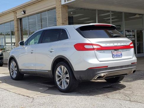 Used 2017 Lincoln MKX Reserve w/ Lincoln MKX Climate Package AWD/4WD image 3
