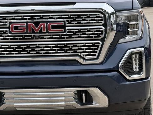 Used 2021 GMC Sierra 1500 Denali w/ Denali Ultimate Package AWD/4WD image 9