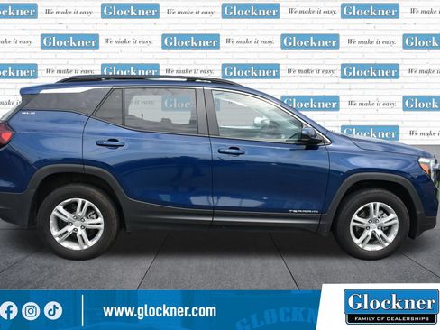Used 2023 GMC Terrain SLE w/ Driver Convenience Package AWD/4WD image 4