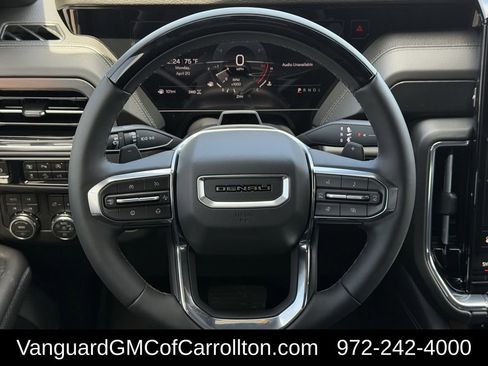 New 2026 GMC Yukon Denali w/ Denali Reserve Package AWD/4WD image 12