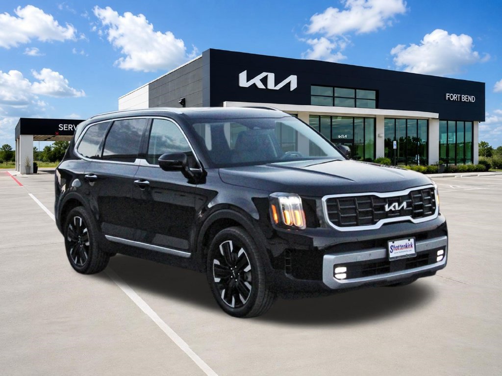 Used 2025 Kia Telluride SX w/ SX Captain's Chair Package AWD/4WD image 3
