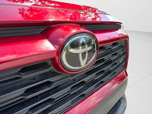 Used 2019 Toyota RAV4 XLE Premium w/ Advanced Technology Package FWD image 27