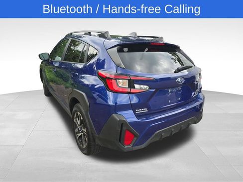 Used 2025 Subaru Crosstrek 2.5i Premium AWD/4WD image 4