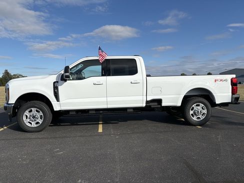 New 2026 Ford F250 XLT w/ XLT Premium Package image 40
