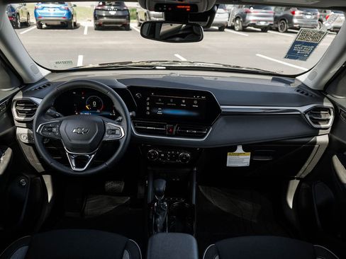 New 2026 Chevrolet TrailBlazer LT AWD/4WD image 13