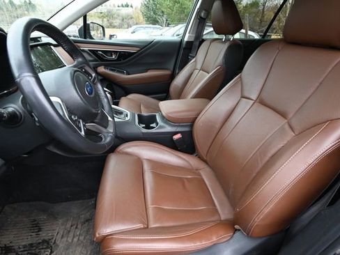 Used 2022 Subaru Outback Touring image 5