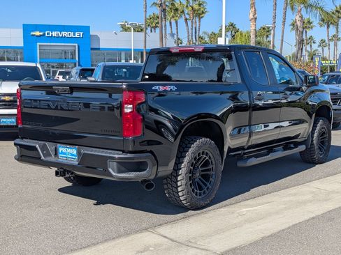 Used 2026 Chevrolet Silverado 1500 Custom w/ Turbomax Blackout Package AWD/4WD image 5