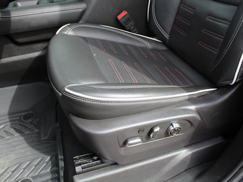 Used 2024 GMC Sierra 2500 AT4X w/ AT4X AEV Edition image 45