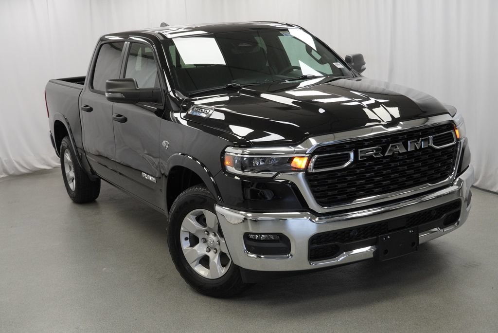 New 2026 RAM 1500 Big Horn AWD/4WD image 8